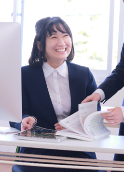 企画営業スタッフ
